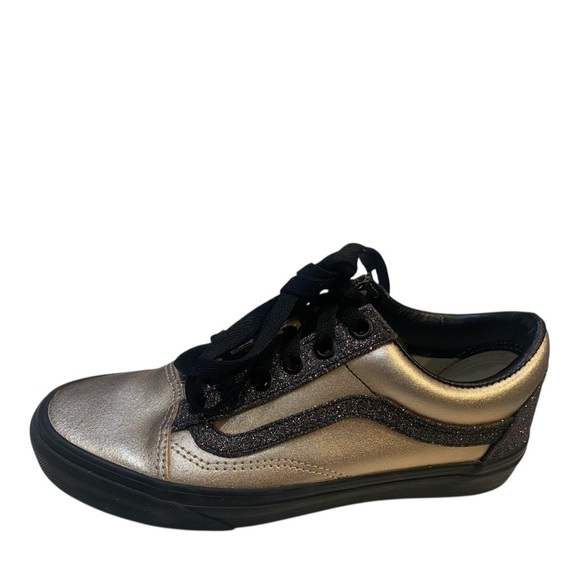 Vans Shoes - Vans Women’s Metallic Rose Gold Sneakers perfect for a pop of metallic!